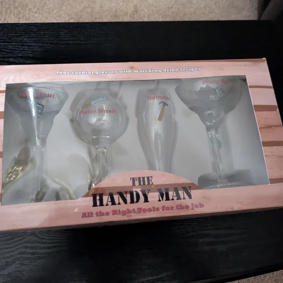 Cordial Glass Set "The Handy Man" - Picture 7 of 8